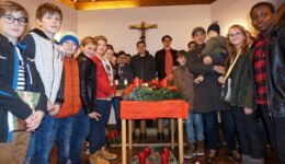 Adventkranzsegnung im Werkschulheim Felbertal 2018